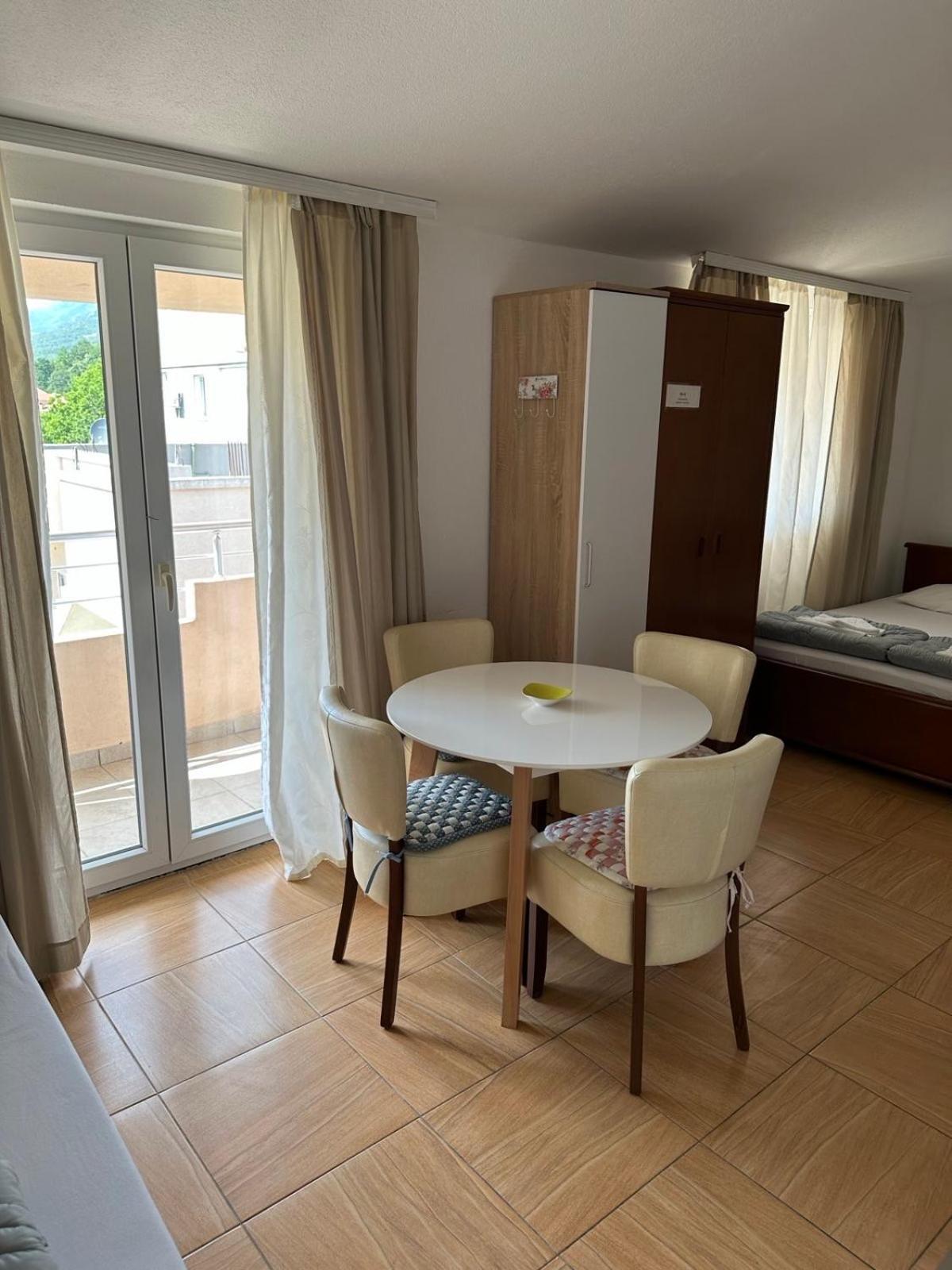 Guest House Andrea Будва Экстерьер фото